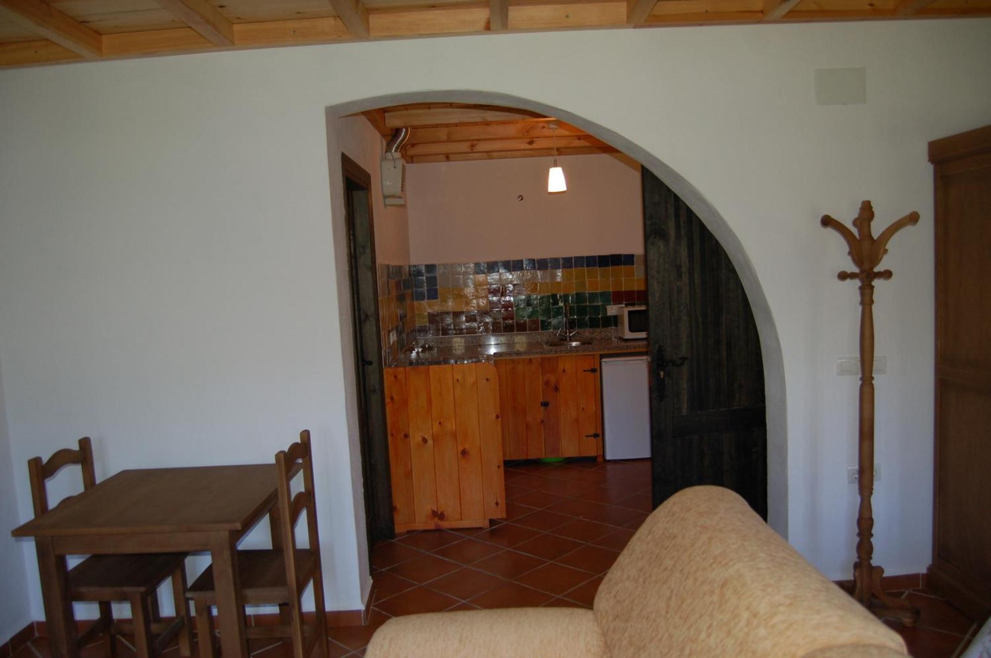 La Molinilla Apartamentos Y Hammam (Adults Only) Линарес-де-ла-Сьерра Экстерьер фото