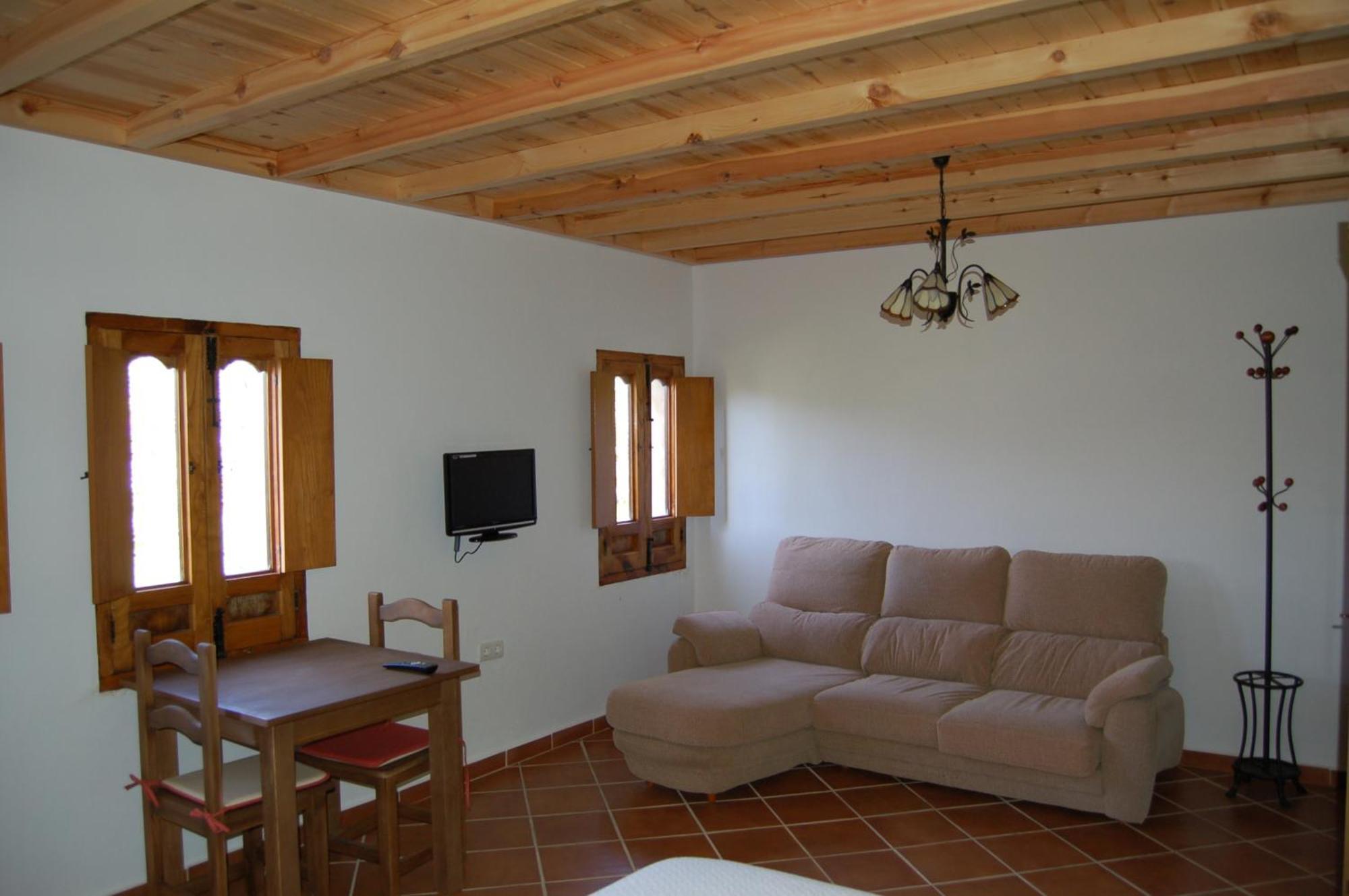 La Molinilla Apartamentos Y Hammam (Adults Only) Линарес-де-ла-Сьерра Экстерьер фото